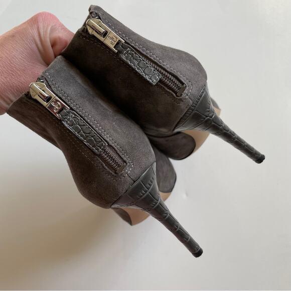 Sam Edelman Grey Suede Croc Embossed Ankle Bootie - Picture 6 of 9